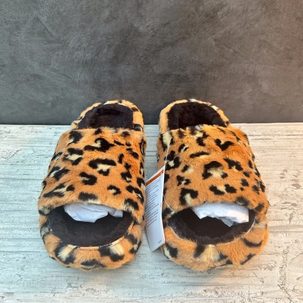 CROCS brand new
